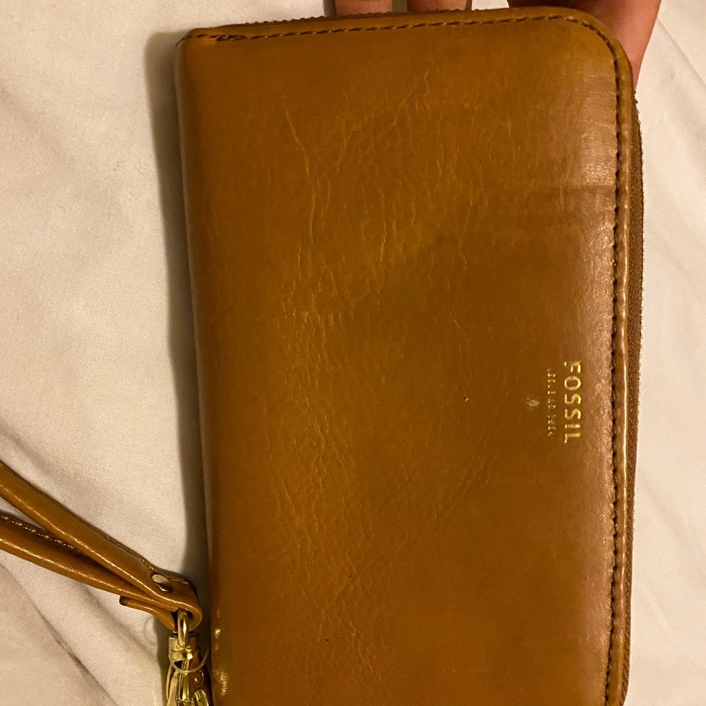Fossil wallet